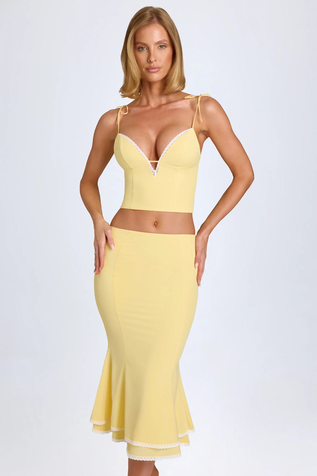 Lace-Trim Mid-Rise Midaxi Skirt in Pastel Yellow
